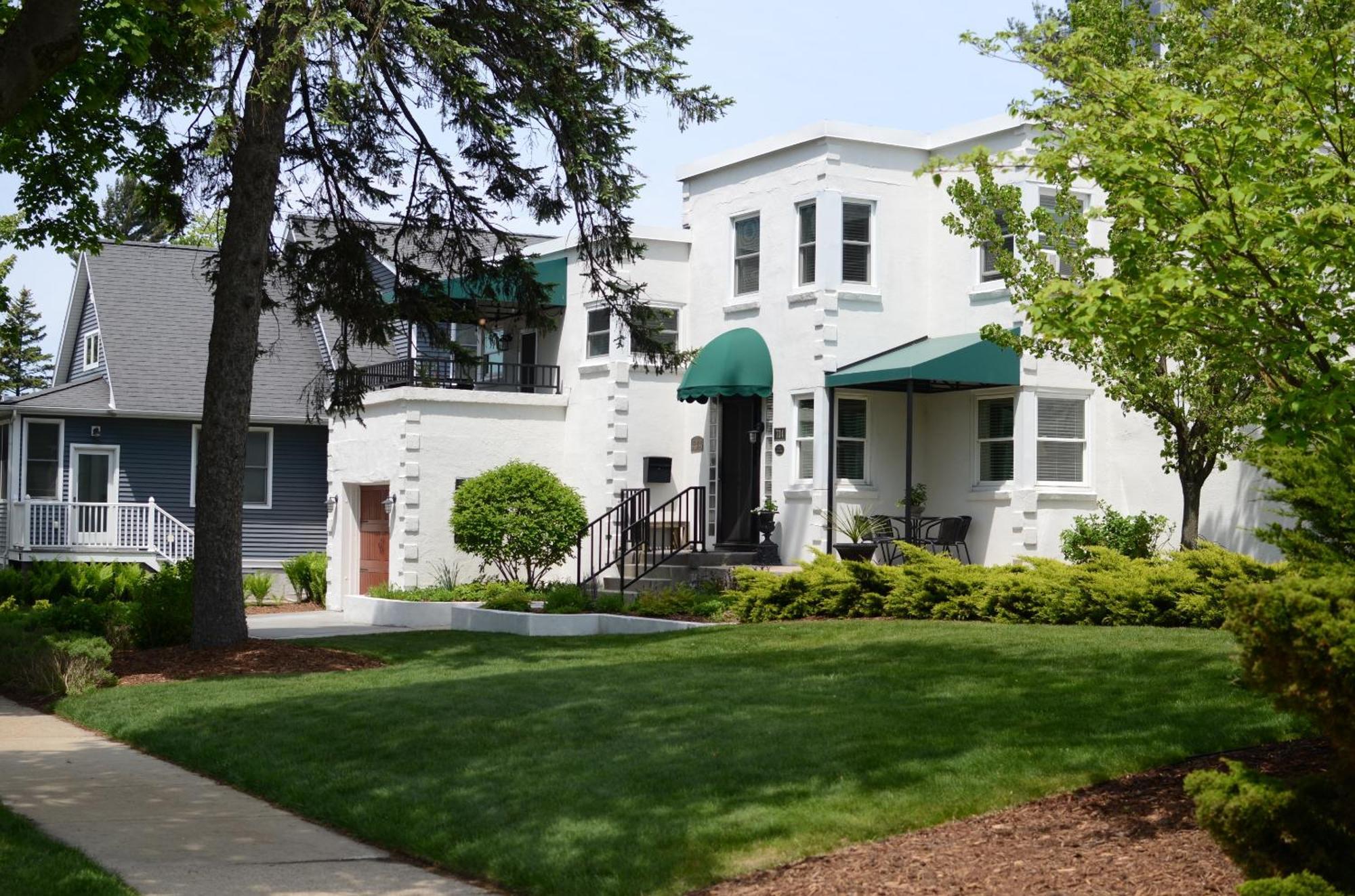 Ludington Blue Spruce Inn Zewnętrze zdjęcie